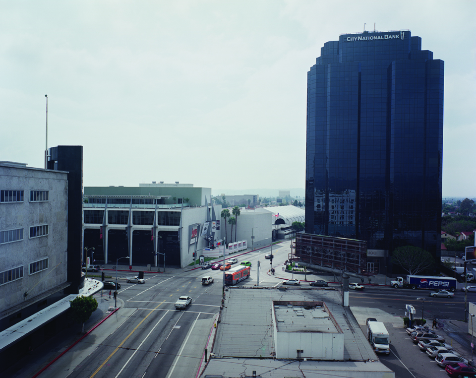 Wilshire Blvd